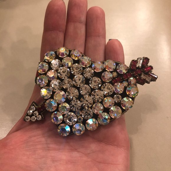 Gucci Web Crystal Heart Bracelet in Red NEW IN BOX - Picture 13 of 13